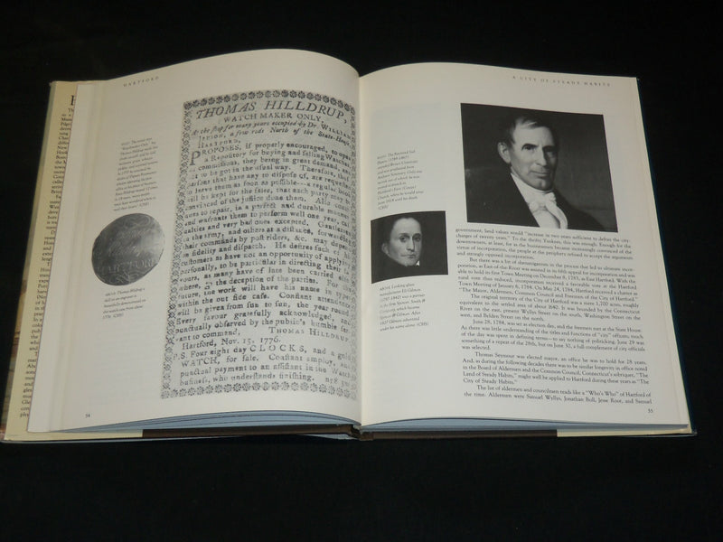 1982 HARTFORD AN ILLUSTRATED HISTORY HARDCOVER BOOK BY GLENN WEAVER - KD 6017