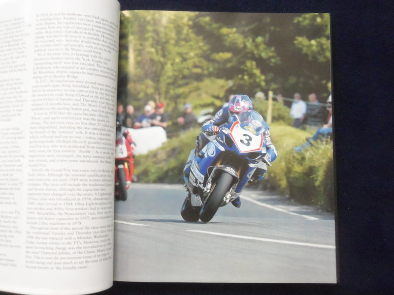 2004 THE MAGIC OF THE TT HARDCOVER BOOK - RACING OVER THE MOUNTAIN - KD 1111A