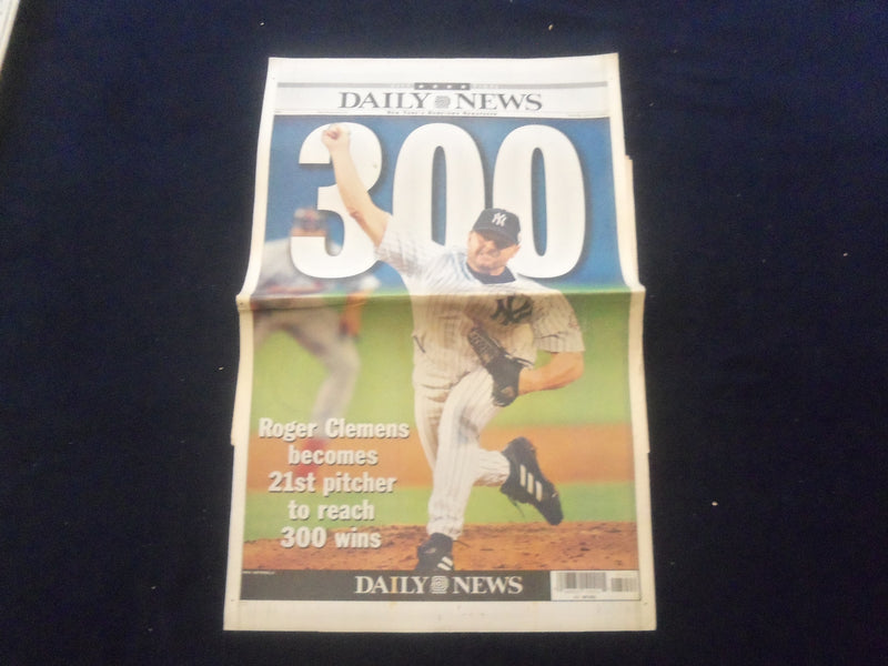 2003 JUNE 14 NEW YORK DAILY NEWS NEWSPAPER - ROGER CLEMENS 300TH WIN - NP 6061