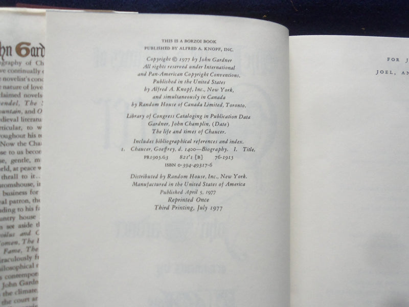 1977 THE LIFE AND TIMES OF CHAUCER HARDCOVER BOOK BY JOHN GARDNER - KD 8389