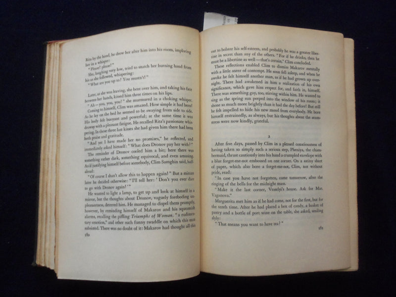 1930 BYSTANDER HARDCOVER BOOK BY MAXIM GORKI- KD 8598