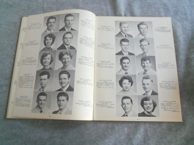 1954 MAROON KINGSTON HIGH SCHOOL YEARBOOK - KINSTON, NEW YORK - YB 2923