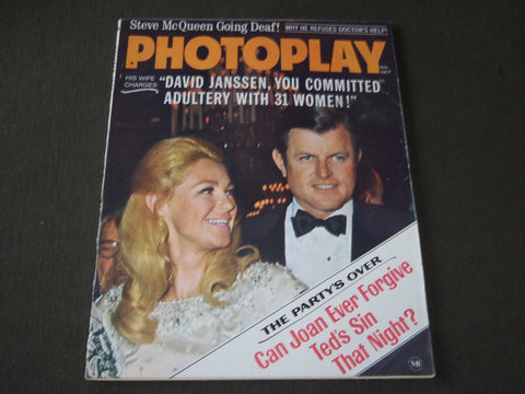 1969 OCTOBER PHOTOPLAY MAGAZINE - TED & JOAN KENNEDY COVER - CW 969
