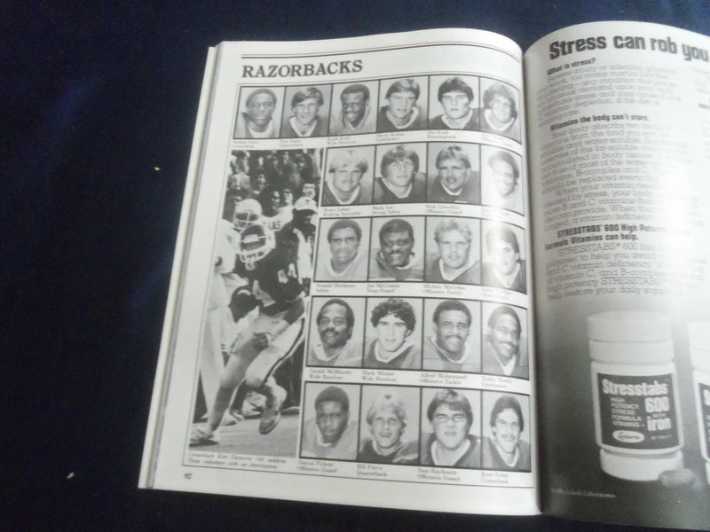 1981 DEC 28 GATOR BOWL PROGRAM - UNIV ARKANSAS VS UNIV NO. CAROLINA - ST 4027C