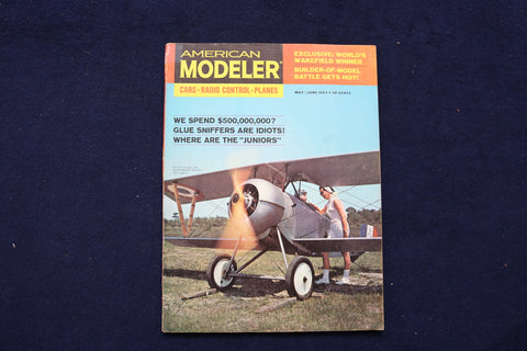1964 MAY/JUNE AMERICAN MODELER MAGAZINE - PETITE PLANE COVER - E 11477