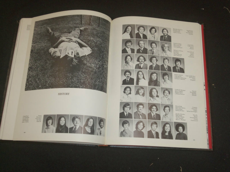 1975 MONTCLAIR STATE COLLEGE YEARBOOK - MONTCLAIR, NEW JERSEY - YB 2173
