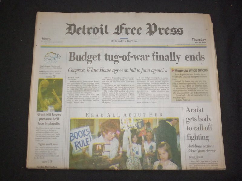 1996 APRIL 25 DETROIT FREE PRESS NEWSPAPER -ARAFAT TO CALL OFF FIGHTING- NP 7619