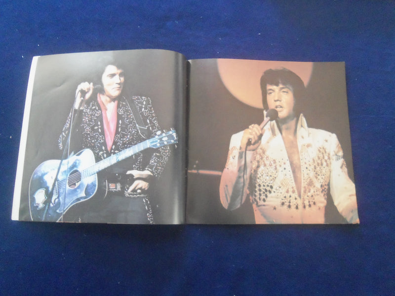 1970'S ELVIS PRESLEY SOUVENIR FOLIO CONCERT EDITION PROGRAM - J 8393