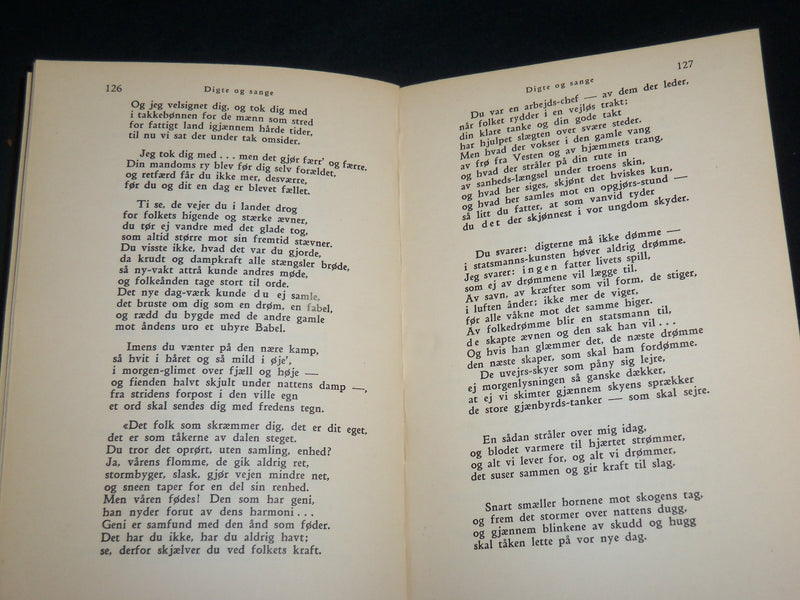 1932 BJORNSTJERNE BJORNSON HARDCOVER BOOK BY SAMLEDE VAERKER - KD 7138
