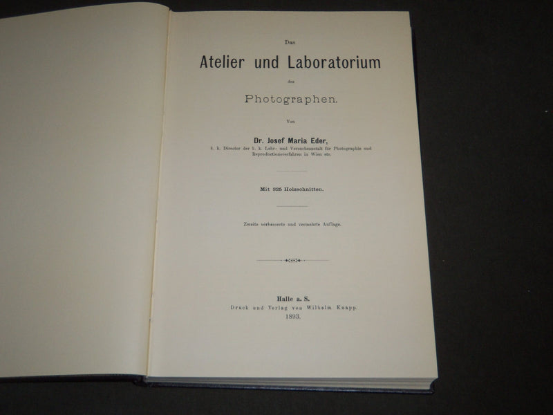 1983 DAS ATELIER UND LABORATORIUM DES PHOTOGRAPHEN GERMAN BOOK - KD 3782