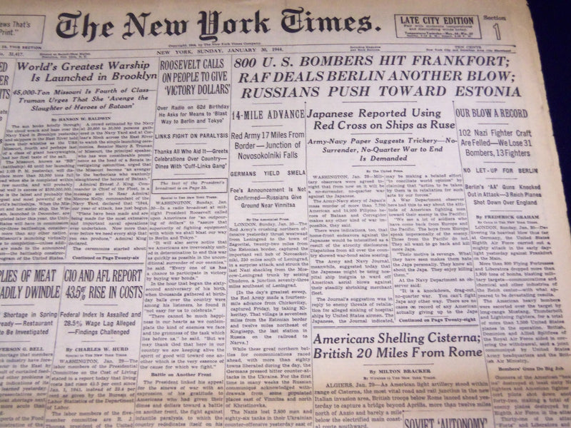 1944 JANUARY 30 NEW YORK TIMES - 800 U. S. BOMBERS HIT FRANKFORT - NT 2581