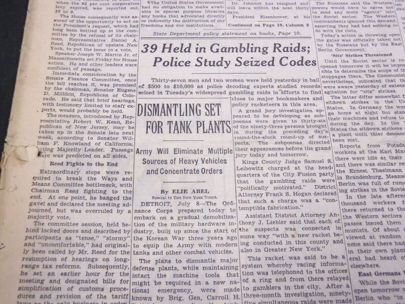 1953 JULY 9 NEW YORK TIMES - 39 HELD IN GAMBLING RAIDS - NT 4666