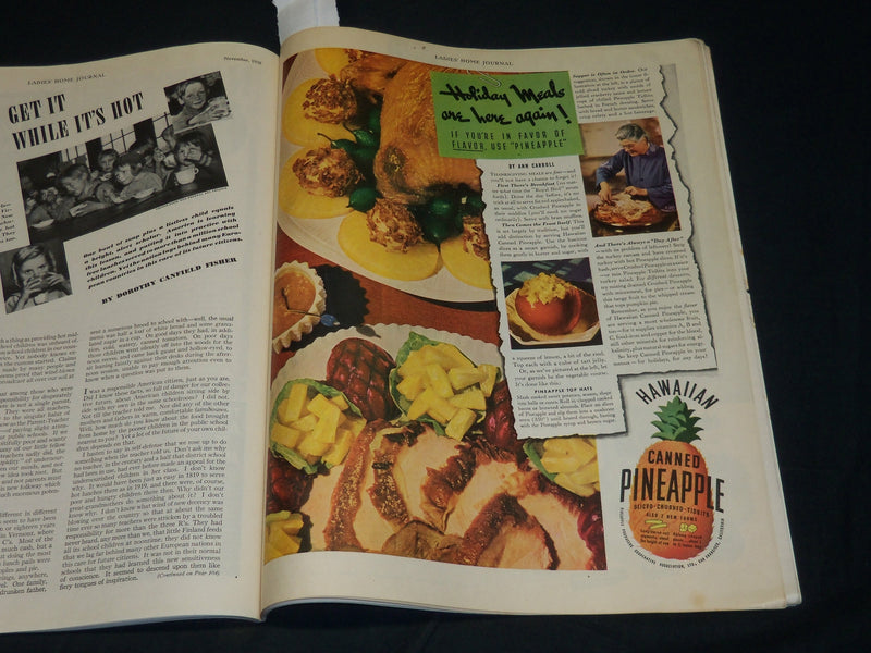 1938 NOVEMBER LADIES HOME JOURNAL MAGAZINE - BEAUTIFUL FRONT COVER - F 329