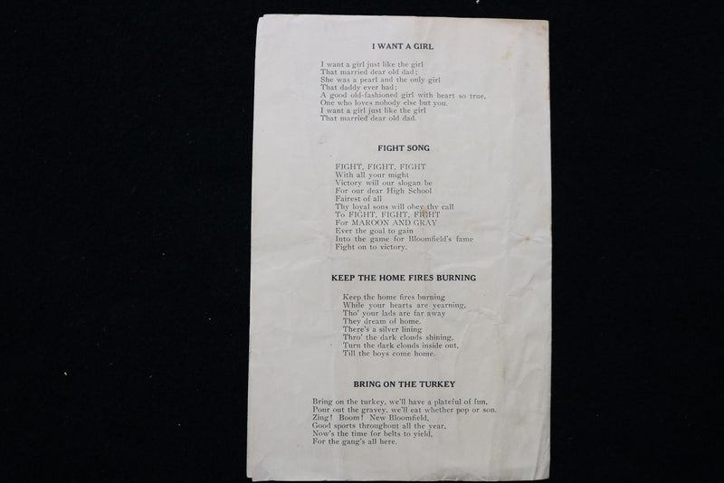 1946 DECEMBER 10 NEW BLOOMFIELD HIGH SCHOOL FOOTBALL BANQUET PROGRAM - K 2846