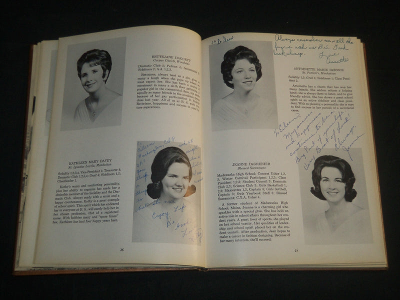 1963 THE GRAIL BLESSED SACRAMENT HIGH SCHOOL YEARBOOK - NEW YORK CITY - YB 1846
