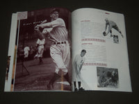 1993 NATIONAL BASEBALL HALL OF FAME YEARBOOK - REGGIE JACKSON INDUCTED- J 2589