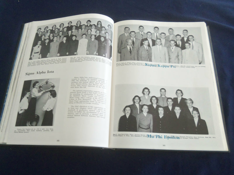1954 ARBUTUS INDIANA UNIVERSITY YEARBOOK - BLOOMINGTON, INDIANA - YB 2632