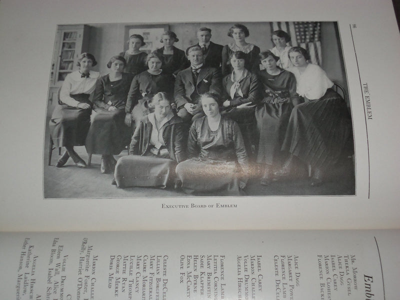 1919 THE EMBLEM CHICAGO NORMAL COLLEGE YEARBOOK - ILLINOIS - PHOTOS - YB 1131