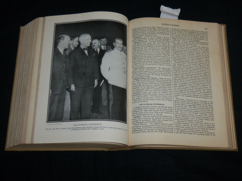 1946 COLLIER'S YEAR BOOK COVERING EVENTS OF THE YEAR 1945 - KD 6822