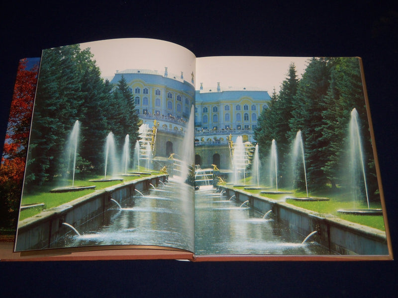 1997 THE ENVIRONS OF SAINT PETERSBURG HARDCOVER BOOK - NICE PHOTOS - I 346
