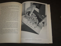 1928 A ROD FOR THE BACK OF THE BINDER HARDCOVER - NICE ILLUSTRATIONS - KD 3657