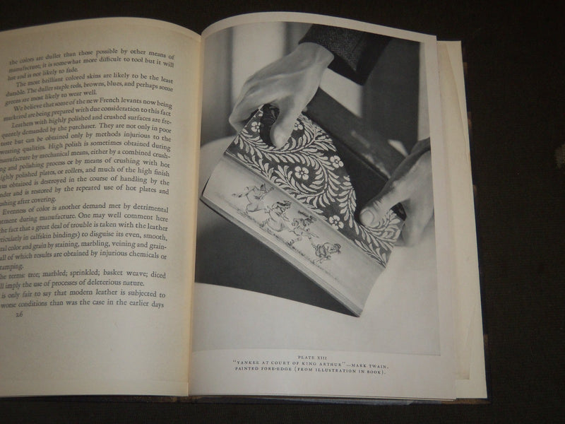 1928 A ROD FOR THE BACK OF THE BINDER HARDCOVER - NICE ILLUSTRATIONS - KD 3657