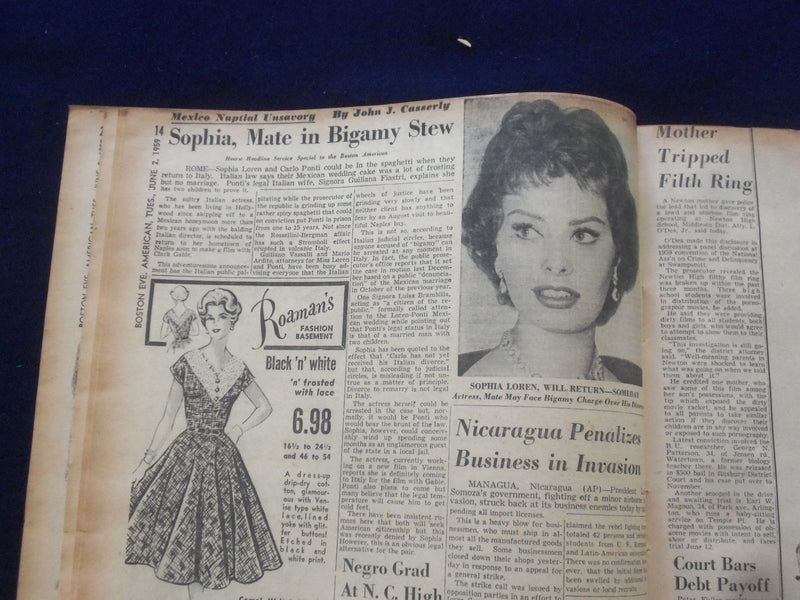 1959 JUNE 2 BOSTON AMERICAN NEWSPAPER - SOHPHIA LOREN ARTICLE & PHOTO - NP 6223