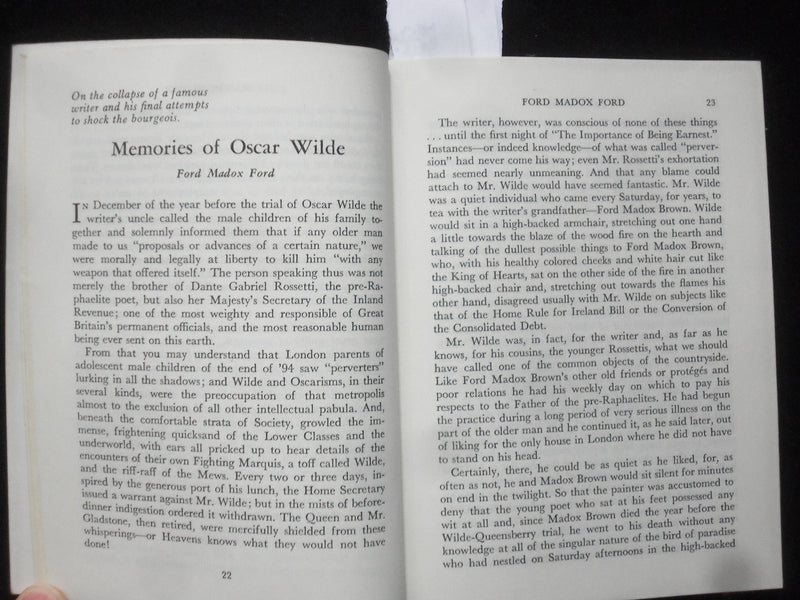 1950 THE SATURDAY REVIEW CAVALCADE - 25-YEAR ANTHOLOGY SOFTCOVER BOOK - J 9948