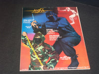1984 AUGUST BLACK BELT MAGAZINE - NUNCHAKU OF BRUCE LEE FRONT COVER - E 7823