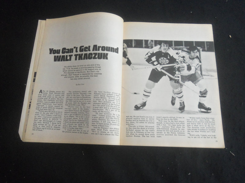 1974 MARCH HOCKEY ILLUSTRATED MAGAZINE - JACQUES LAPERRIERE - B 6235A
