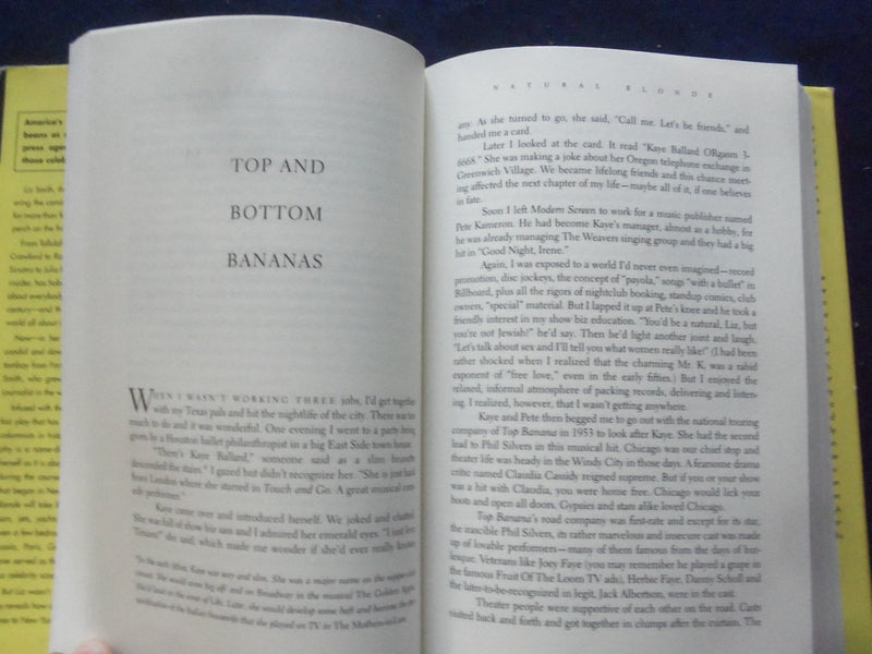 2000 NATURAL BLONDE - A MEMOIR - HARDCOVER BOOK BY LIZ SMITH - KD 8237