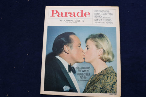 1964 JUNE 21 PARADE MAGAZINE - BOB & LINDA HOPE COVER - E 22409