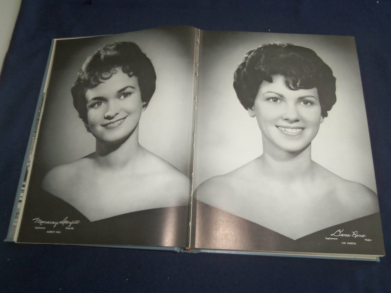 1961 REDSKIN OKLAHOMA STATE UNIVERSITY YEARBOOK - STILLWATER, OKLAHOMA - YB 2329