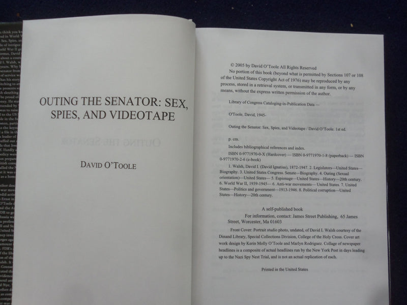 2005 SEX, SPIES, AND VIDEOTAPE - OUTING THE SENATOR HARDCOVER BOOK - KD 8624