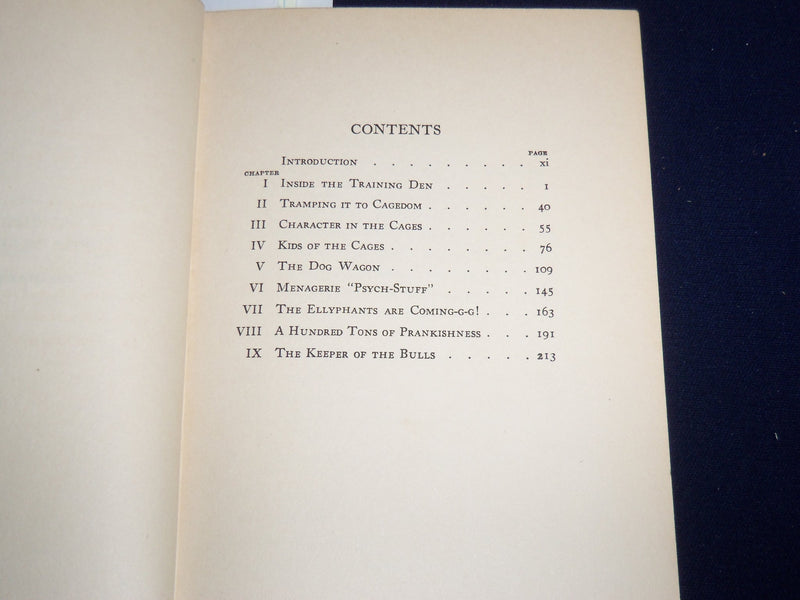 1925 LIONS 'N' TIGERS EVERYTHING HARDCOVER BOOK BY COURTNEY COOPER - KD 3867P