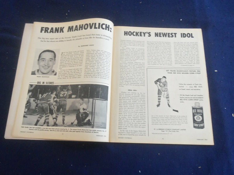 1961 FEBRUARY HOCKEY PICTORIAL MAGAZINE - RALPH BACKSTROM COVER - ST 200M