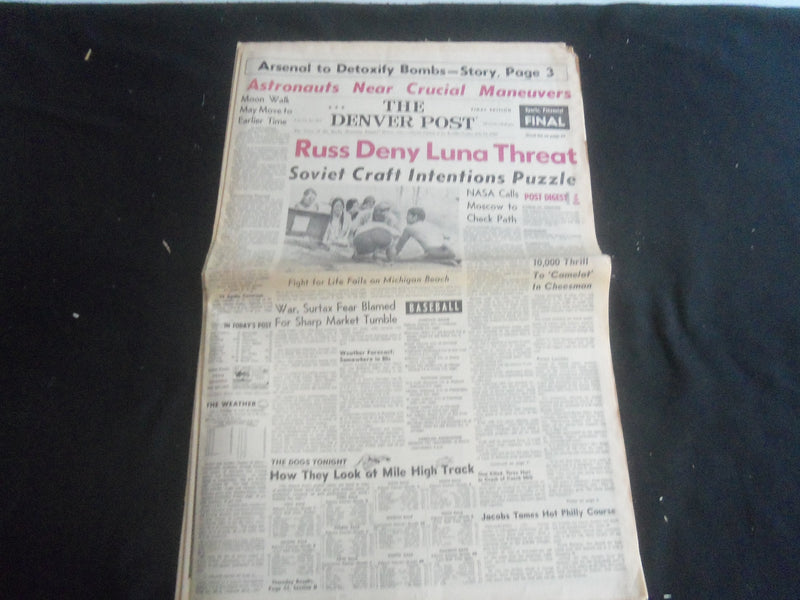 1969 JULY 18 DENVER POST NEWSPAPER - ASTRONAUTS NEAR CRUCIAL MANEUVERS - NP 5855