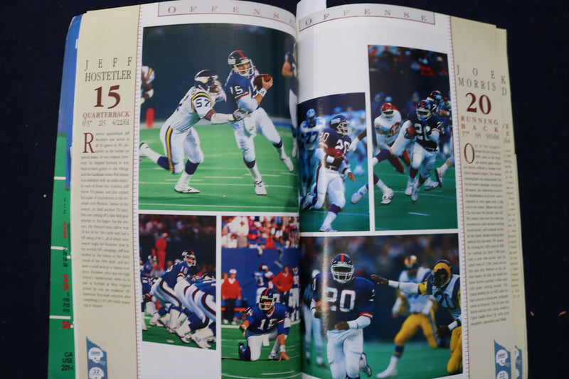 1990 NEW YORK GIANTS FOOTBALL YEARBOOK - K 1707