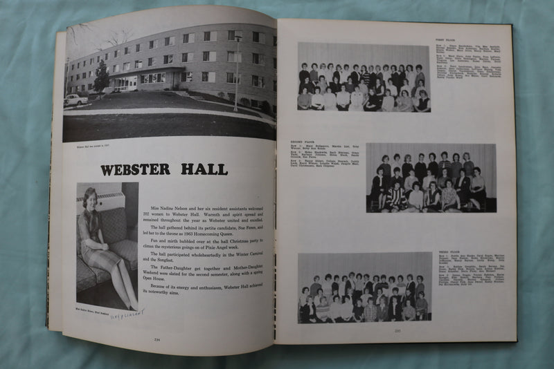 1964 QUIVER WISCONSIN STATE UNIVERSITY YEARBOOK - OSHKOSH, WISCONSIN - YB 3574