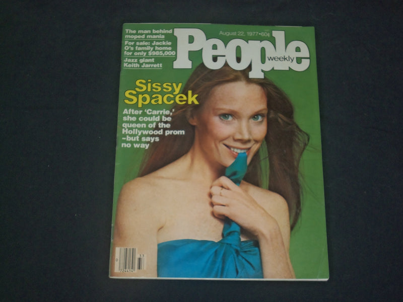 1977 AUGUST 22 PEOPLE MAGAZINE - SISSY SPACEK - B 4744