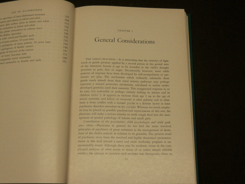 1953 PEDIATRIC GYNECOLOGY HARDCOVER BOOK BY GOODRICH C. SCHAUFFLER - KD 6114