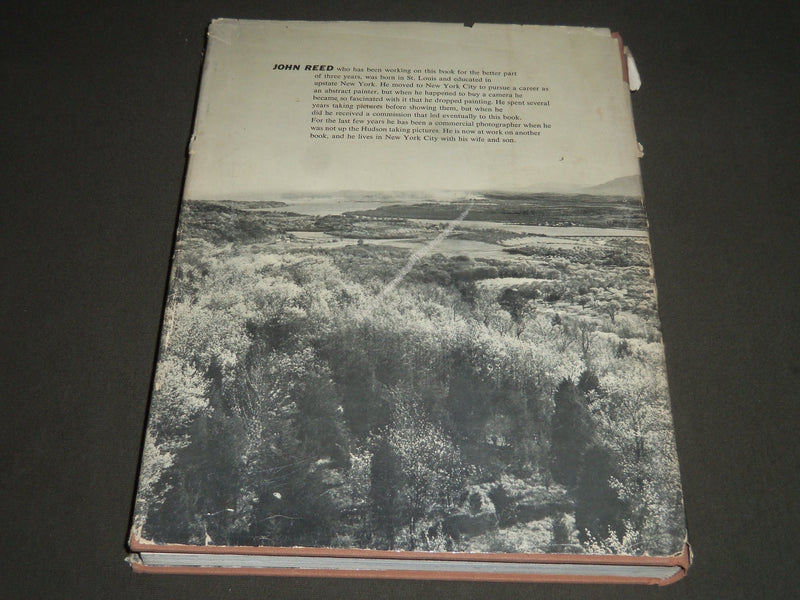 1960 THE HUDSON RIVER VALLEY BY JOHN REED HARDCOVER BOOK - I 880