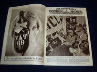 1960 DECEMBER 17 ILLUSTRATED LONDON NEWS MAGAZINE - PRESIDENT DE GAULLE - E 8059