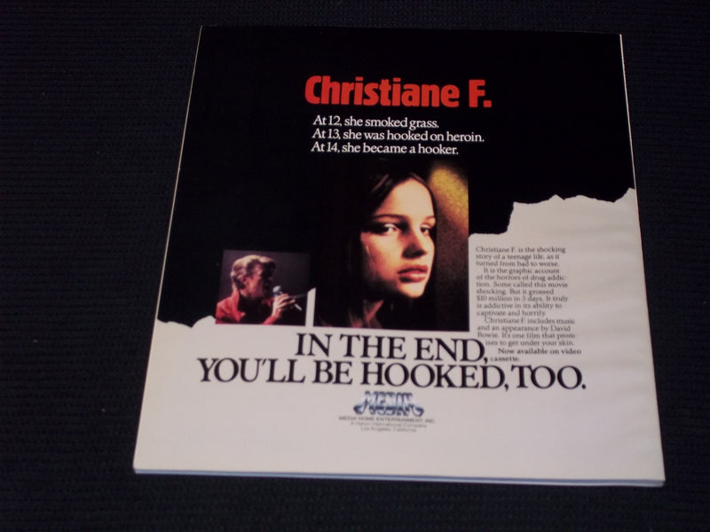 1984 OCTOBER VIDEO MOVIES MAGAZINE - GREYSTROKE FRONT COVER - E 13813