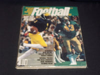 1981 STREET & SMITH'S COLLEGE FOOTBALL YEARBOOK MAGAZINE - CRABLE - E 3185