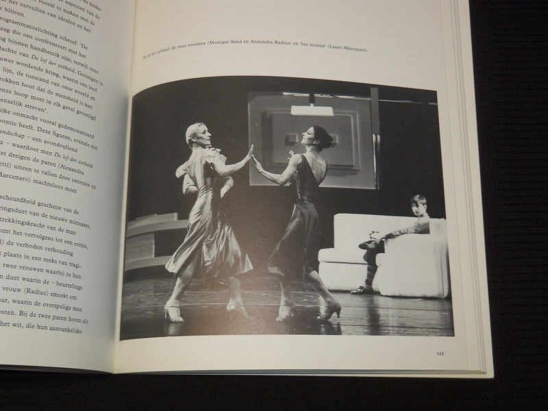 1991 EEN OMSTREDEN IDEALIST IN HET BALLET SOFTCOVER BOOK VAN DANTZIG - KD 5981S