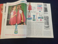 1963 NOVEMBER GOOD HOUSEKEEPING MAGAZINE - NICE COVER, ARTICLES & ADS - F 252T