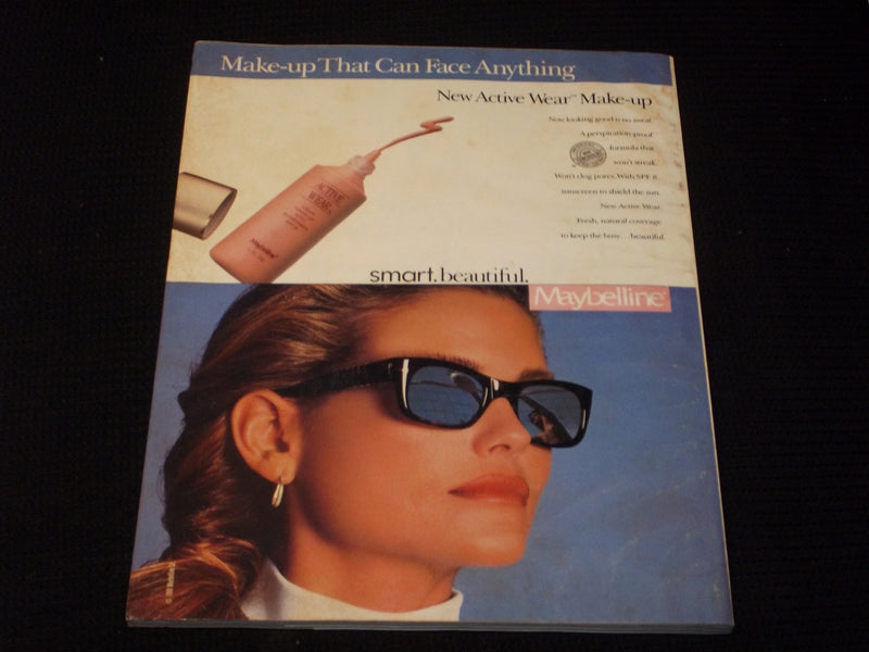 1990 MAY MCCALL'S MAGAZINE - WHAT MAKES A GOOD MOM FRONT COVER - E 521
