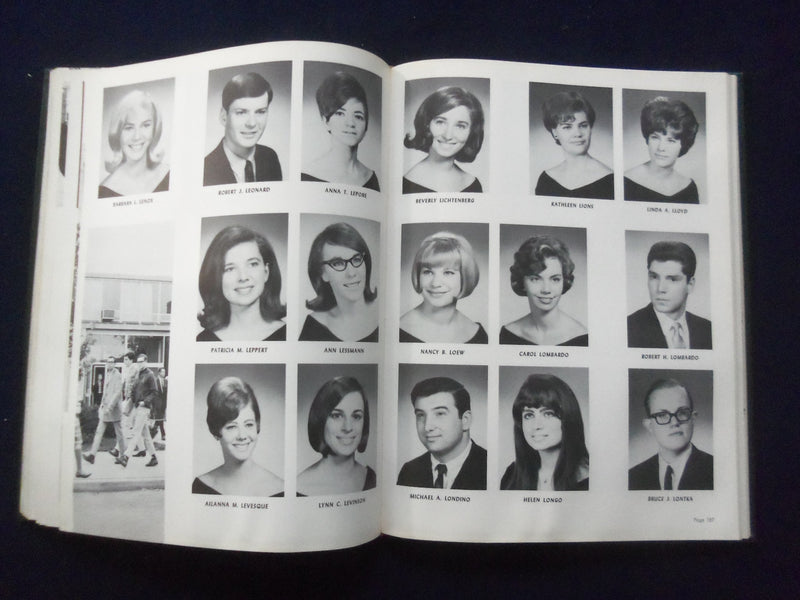 1968 MONTCLAIR STATE COLLEGE YEARBOOK - UPPER MONTCLAIR, NEW JERSEY - YB 3014