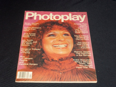 1977 JULY PHOTOPLAY MAGAZINE - BARBRA STREISAND FRONT COVER - E 1460
